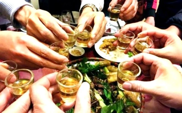Rượu hay bia đều là “sát thủ“! ảnh 3 Rượu hay bia đều là “sát thủ“! ảnh 3
