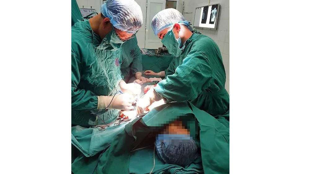 Cụ bà 92 tuổi được phẫu thuật thành công ung thư vú ảnh 2 Cụ bà 92 tuổi được phẫu thuật thành công ung thư vú ảnh 2