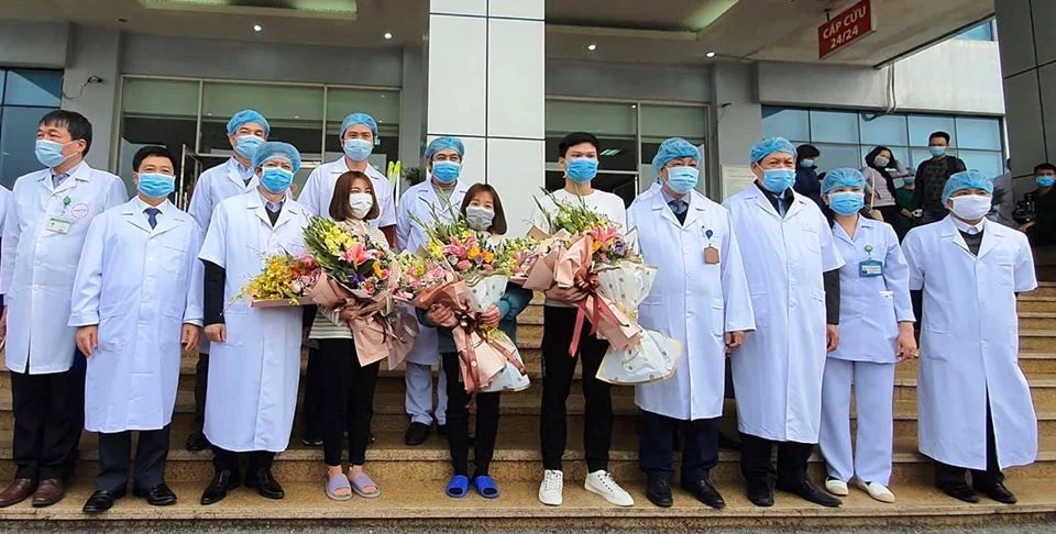 3 công nhân ở Vĩnh Phúc nhiễm nCoV khỏi bệnh, xuất viện ảnh 1 3 công nhân ở Vĩnh Phúc nhiễm nCoV khỏi bệnh, xuất viện ảnh 1