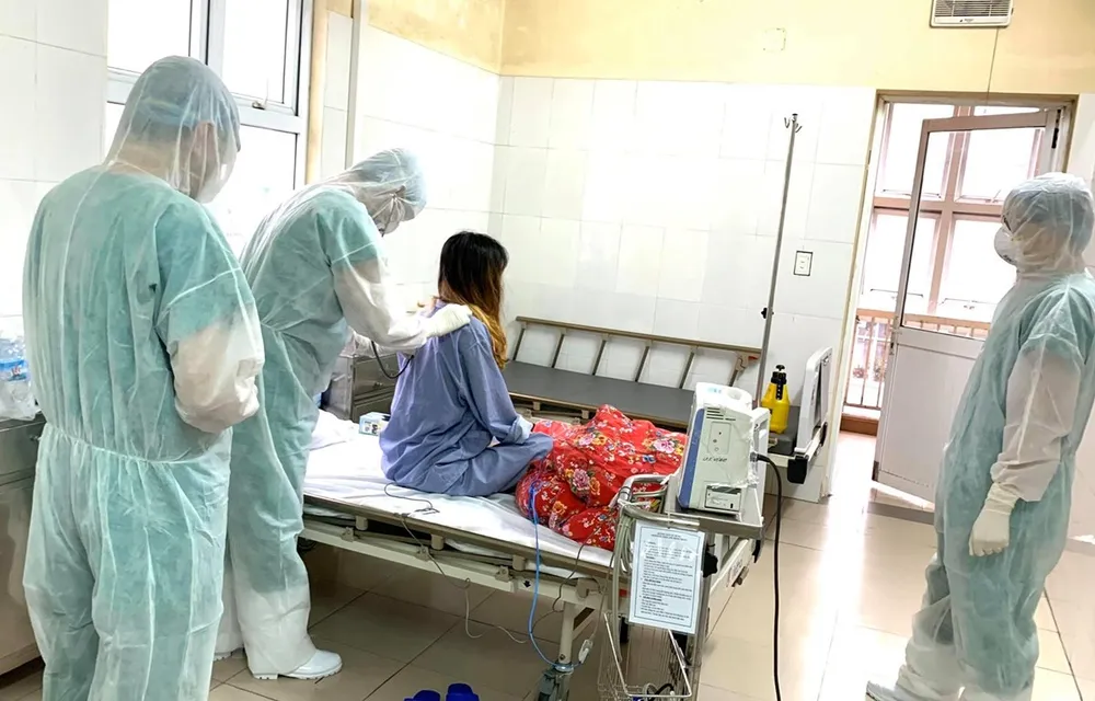 Nhiều ca mắc Covid-19 âm tính sau khi được cách ly điều trị ảnh 1 Nhiều ca mắc Covid-19 âm tính sau khi được cách ly điều trị ảnh 1