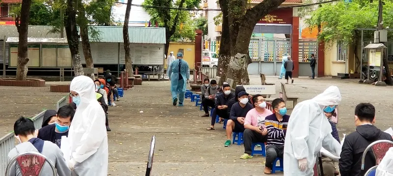 Hà Nội sẽ mở rộng xét nghiệm nhanh Covid-19 cho người dân toàn thành phố ảnh 2 Hà Nội sẽ mở rộng xét nghiệm nhanh Covid-19 cho người dân toàn thành phố ảnh 2