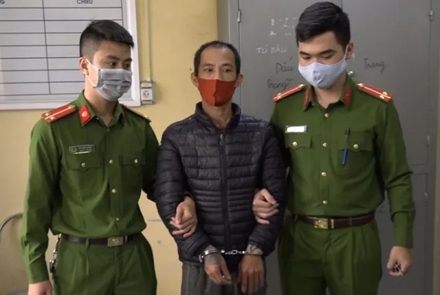 Đi kiểm tra phòng chống dịch, chủ tịch phường bị tấn công ảnh 1 Đi kiểm tra phòng chống dịch, chủ tịch phường bị tấn công ảnh 1