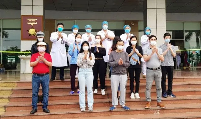 Việt Nam có 122 bệnh nhân Covid-19 khỏi bệnh, ra viện ảnh 1 Việt Nam có 122 bệnh nhân Covid-19 khỏi bệnh, ra viện ảnh 1