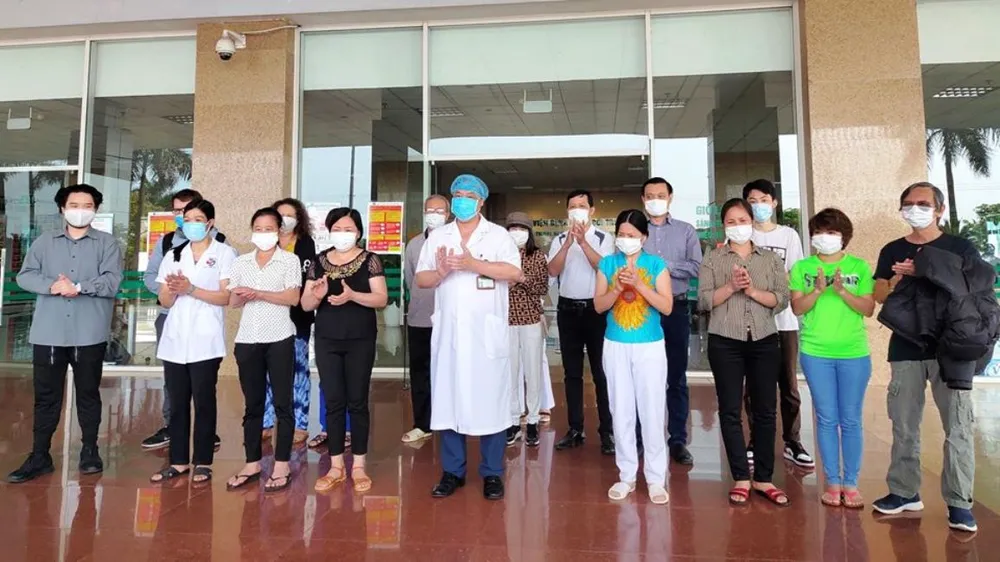 Thêm 1 ca mắc mới Covid-19, bệnh nhân từng chăm mẹ tại Bệnh viện Bạch Mai ảnh 2 Thêm 1 ca mắc mới Covid-19, bệnh nhân từng chăm mẹ tại Bệnh viện Bạch Mai ảnh 2