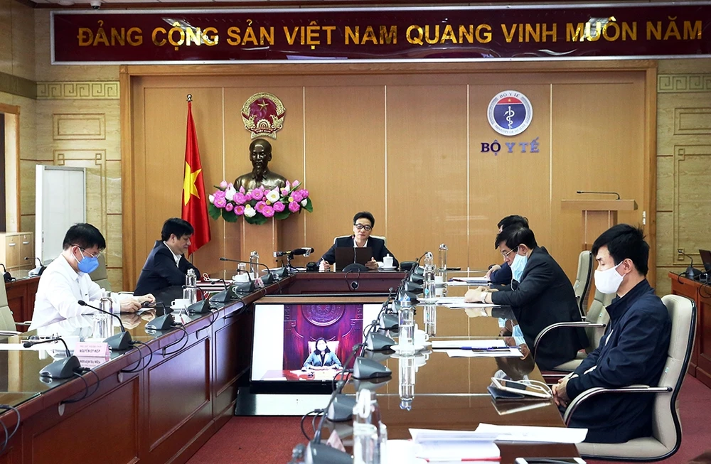 Vui mừng đúng mức vì nguy cơ dịch bệnh Covid-19 vẫn còn ảnh 1 Vui mừng đúng mức vì nguy cơ dịch bệnh Covid-19 vẫn còn ảnh 1