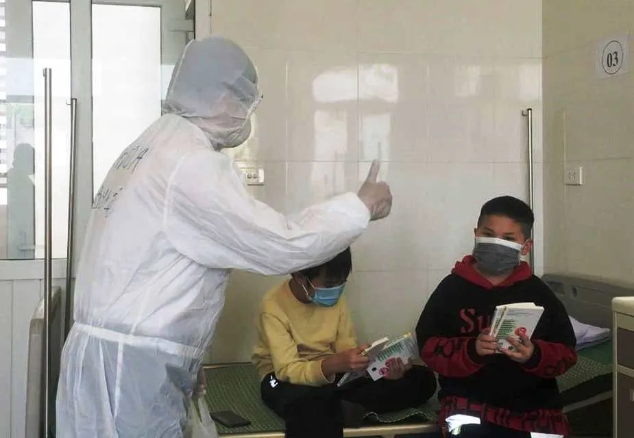Bộ trưởng Bộ Y tế: “Nếu người dân mất thêm cái tết nữa thì sẽ thêm khó khăn” ảnh 2 Bộ trưởng Bộ Y tế: “Nếu người dân mất thêm cái tết nữa thì sẽ thêm khó khăn” ảnh 2