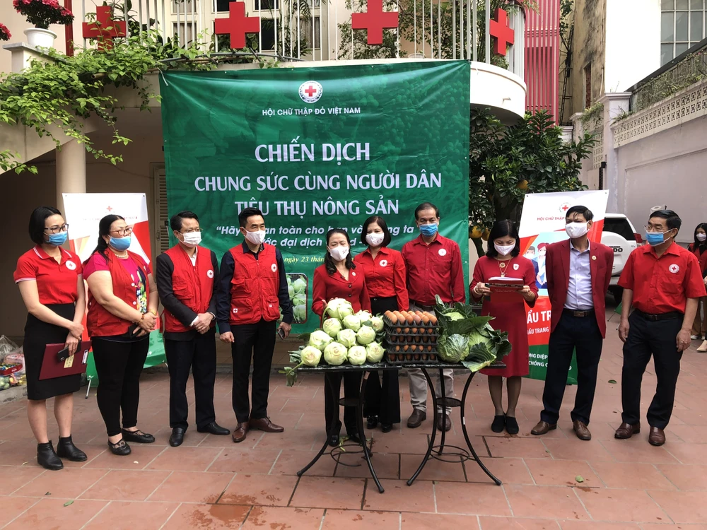Phát động Chiến dịch “Chung sức cùng người dân tiêu thụ nông sản” tại 13 tỉnh thành ảnh 1 Phát động Chiến dịch “Chung sức cùng người dân tiêu thụ nông sản” tại 13 tỉnh thành ảnh 1
