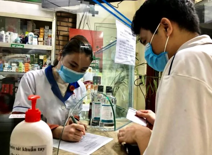 Yêu cầu 63 tỉnh thành rà soát tất cả người ho, sốt, cảm cúm đi khám bệnh và mua thuốc ảnh 1 Yêu cầu 63 tỉnh thành rà soát tất cả người ho, sốt, cảm cúm đi khám bệnh và mua thuốc ảnh 1