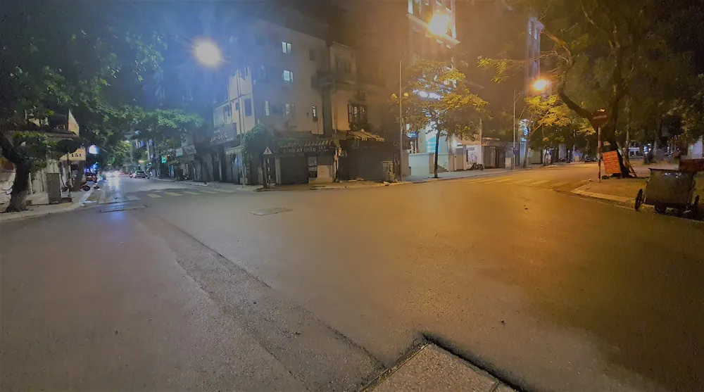 Hà Nội những ngày giãn cách xã hội! ảnh 14