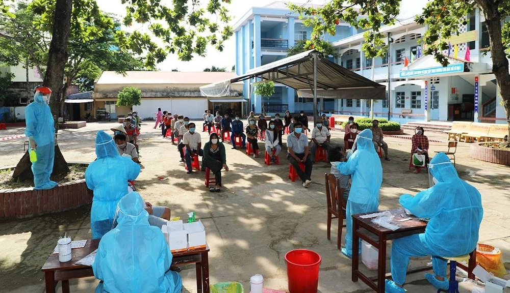 Ngày 11-11, cả nước có thêm 8.162 ca mắc mới Covid-19 ảnh 1 Ngày 11-11, cả nước có thêm 8.162 ca mắc mới Covid-19 ảnh 1