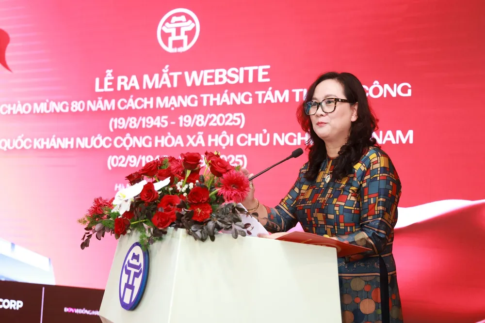 Bà Nguyễn Thị Mai Hương, Phó Giám đốc Sở Văn hóa và Thể thao Hà Nội phát biểu tại buổi lễ 1.jpg