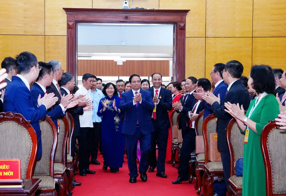 Thủ tướng Chính phủ Phạm Minh Chính tới dự Đại hội đại biểu lần thứ nhất Đảng bộ phường Tây Hồ. Ảnh: VIẾT CHUNG z6886002602114_3acf49a4afbd6f47c6c76d8ace0c5e31.jpg