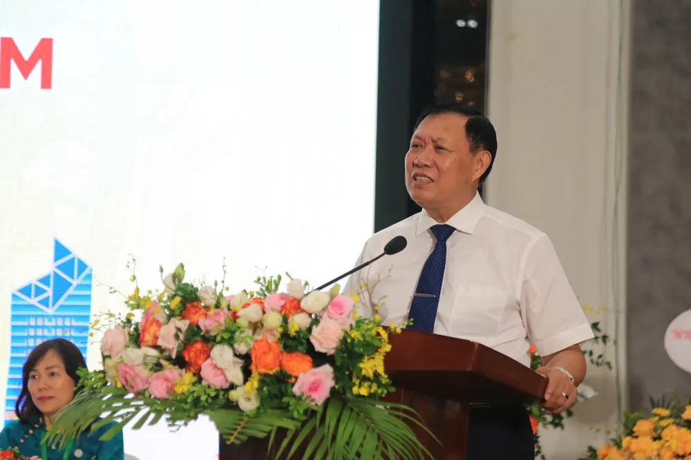 Thứ trưởng Thường trực Bộ Y tế Đỗ Xuân Tuyên phát biểu tại đại hội z6892160168544_b1bc9b69681fe7ae7708aeba8c73c052.jpg