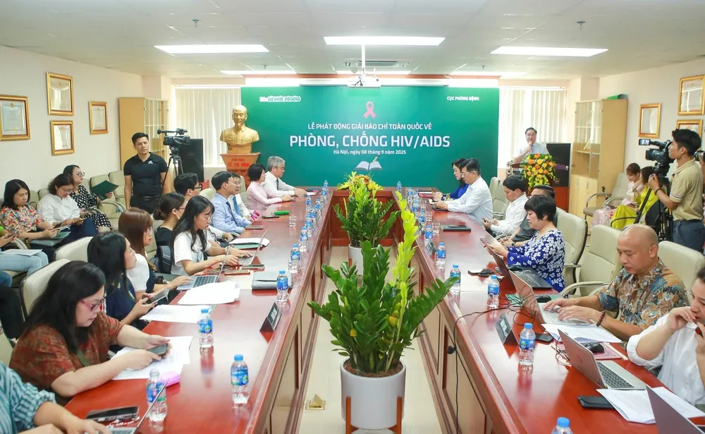 Phát động Giải Báo chí toàn quốc về phòng, chống HIV/AIDS năm 2025 ảnh 1 4.jpg
