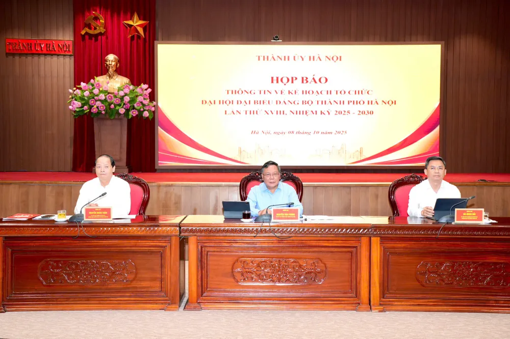 Thành ủy Hà Nội tổ chức họp báo thông tin về Đại hội đại biểu Đảng bộ TP Hà Nội lần thứ XVIII, nhiệm kỳ 2025-2030 547649448462734204-17598965683281208491271.jpg