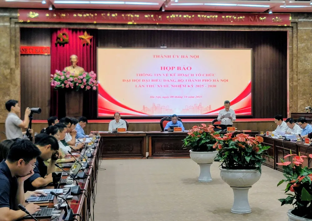 Ông Hà Minh Hải thông tin những nội dung chính của đại hội z7094280202513_a35a2edcd4c3638addb6892d18f07947.jpg