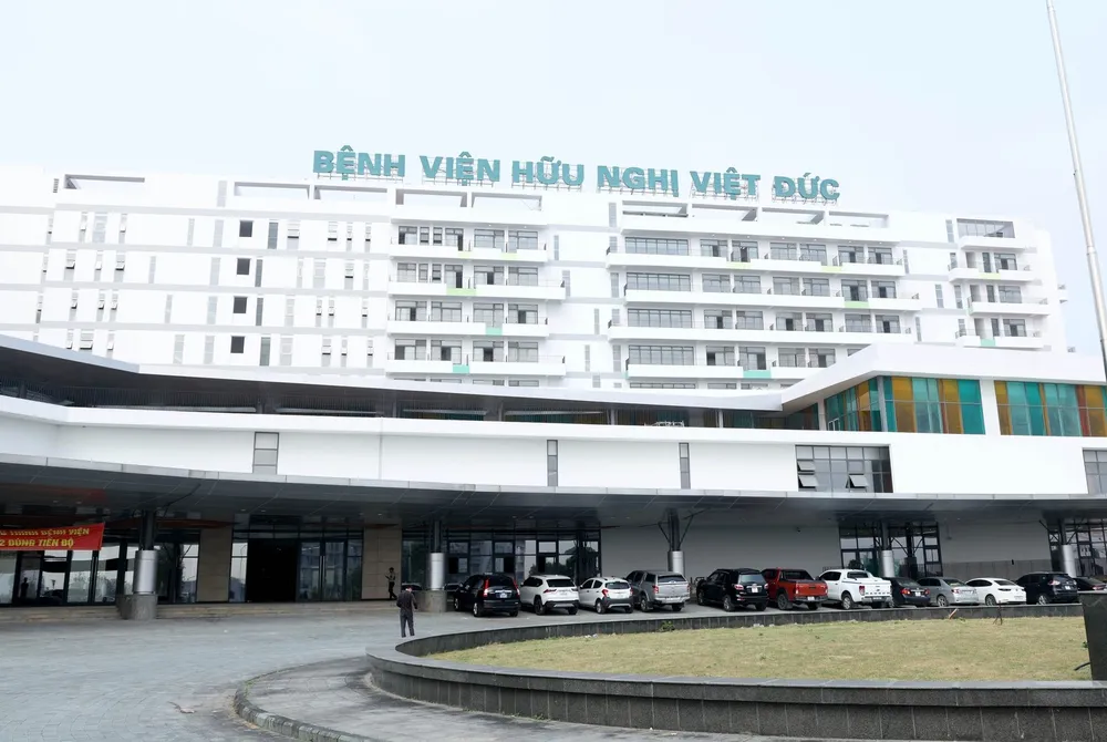 Cơ sở 2 của Bệnh viện Bạch Mai và Bệnh viện Việt Đức sẽ đi vào hoạt động một phần vào ngày 19-12