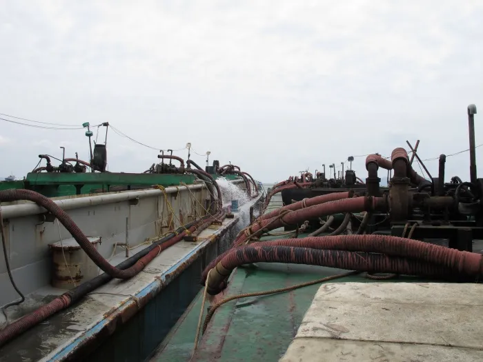 Khởi tố các đối tượng khai thác cát trái phép trên biển Cần Giờ ảnh 1 Khởi tố các đối tượng khai thác cát trái phép trên biển Cần Giờ ảnh 1