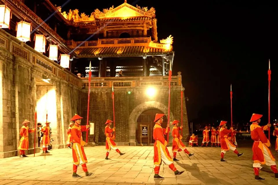 Chẩn bệnh du lịch Huế chậm phát triển ảnh 2 Chẩn bệnh du lịch Huế chậm phát triển ảnh 2
