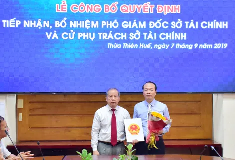 Bổ nhiệm Phó Chủ nhiệm Ủy ban Kiểm tra Tỉnh ủy Thừa Thiên - Huế làm Phó Giám đốc Sở Tài chính ảnh 1 Bổ nhiệm Phó Chủ nhiệm Ủy ban Kiểm tra Tỉnh ủy Thừa Thiên - Huế làm Phó Giám đốc Sở Tài chính ảnh 1