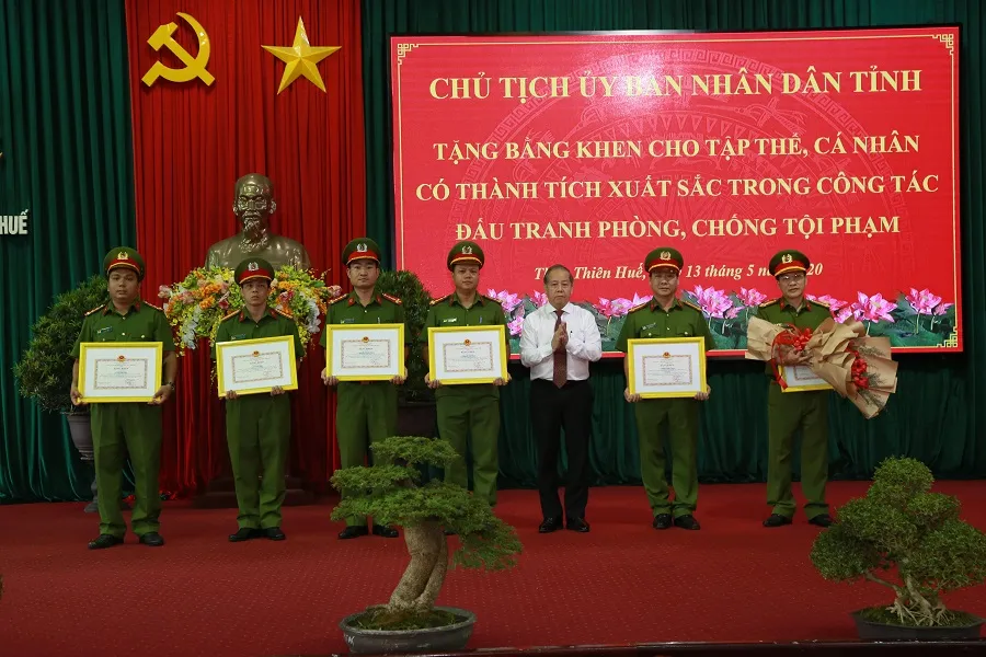 Bắt số lượng ma túy lớn tại Huế ảnh 4 Bắt số lượng ma túy lớn tại Huế ảnh 4