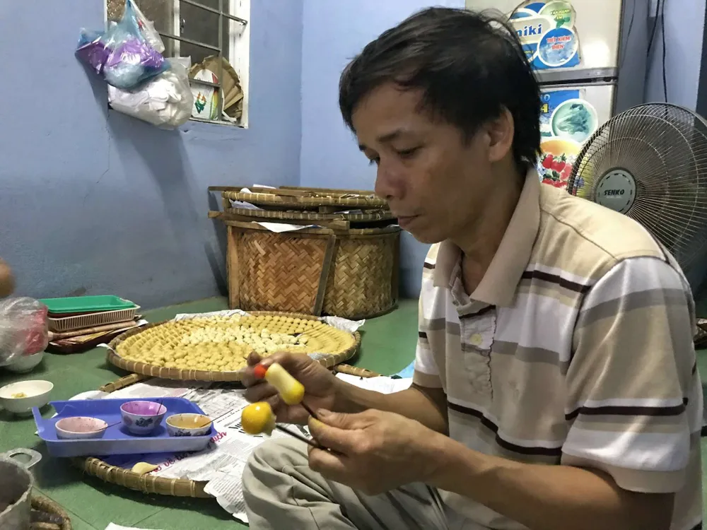 Độc đáo hương vị tết ở cố đô Huế qua bánh trái cây ảnh 3 Độc đáo hương vị tết ở cố đô Huế qua bánh trái cây ảnh 3