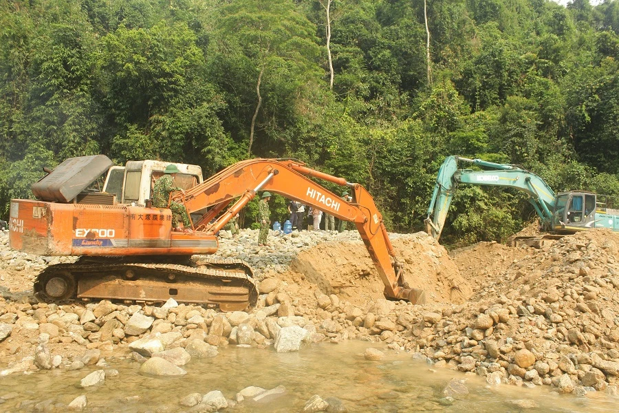 Nỗ lực tìm kiếm các nạn nhân mất tích còn lại tại khu vực Thủy điện Rào Trăng 3 