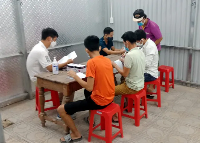 Phát hiện đối tượng nhảy tàu hàng trốn cách ly tại Huế ảnh 2