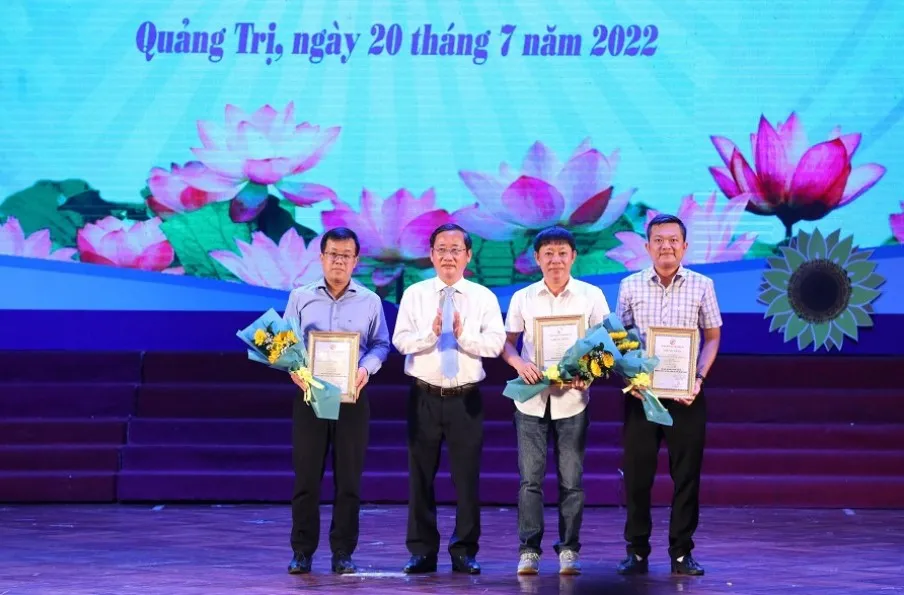 Tri ân 13 liệt sĩ hy sinh khi làm nhiệm vụ cứu nạn tại khu vực sạt lở Thủy điện Rào Trăng 3 ảnh 6