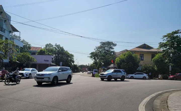 Tập trung nguồn lực hoàn thiện hạ tầng đô thị động lực của Thừa - Thiên Huế ảnh 2 Tập trung nguồn lực hoàn thiện hạ tầng đô thị động lực của Thừa - Thiên Huế ảnh 2