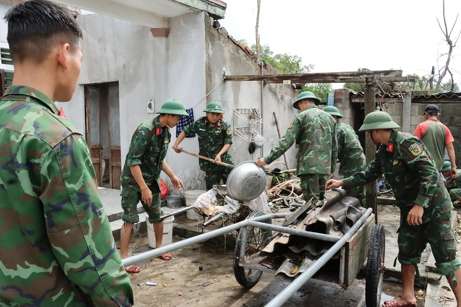 Thừa Thiên - Huế: Đề nghị Trung ương hỗ trợ khắc phục hậu quả bão số 4 ảnh 5 Thừa Thiên - Huế: Đề nghị Trung ương hỗ trợ khắc phục hậu quả bão số 4 ảnh 5