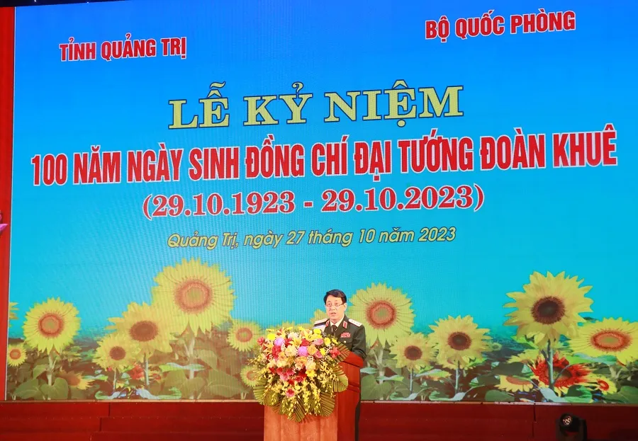 Đại tướng Lương Cường ôn lại cuộc đời và sự nghiệp cách mạng vẻ vang của Đại tướng Đoàn Khuê Đại tướng Lương Cường ôn lại cuộc đời và sự nghiệp cách mạng vẻ vang của Đại tướng Đoàn Khuê
