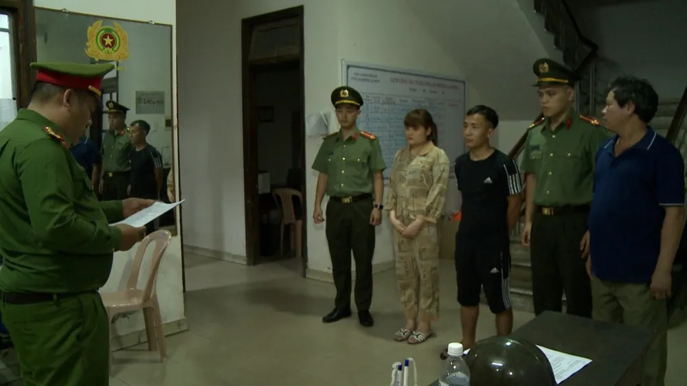 Các đối tượng tại cơ quan Công an Các đối tượng tại cơ quan Công an