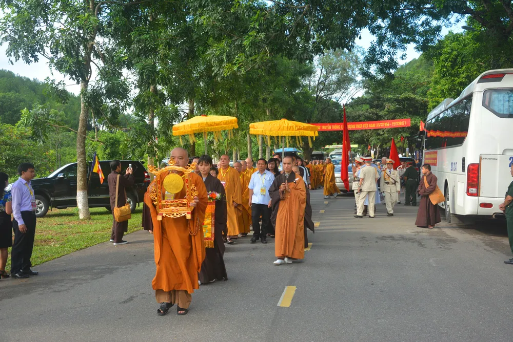 Đại lễ cầu siêu các anh hùng liệt sĩ và những người có công với Tổ quốc  ảnh 1