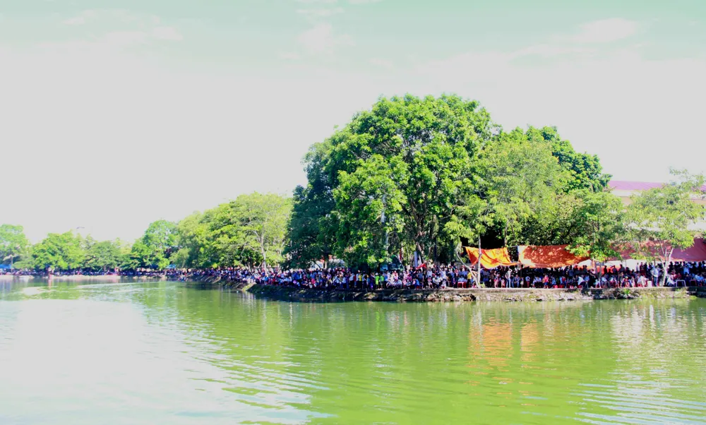 Sôi nổi giải đua thuyền toàn tỉnh Hà Tĩnh ảnh 2 Sôi nổi giải đua thuyền toàn tỉnh Hà Tĩnh ảnh 2