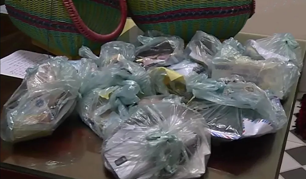 Triệt phá sới đá gà, bắt giữ 30 đối tượng ảnh 2 Triệt phá sới đá gà, bắt giữ 30 đối tượng ảnh 2