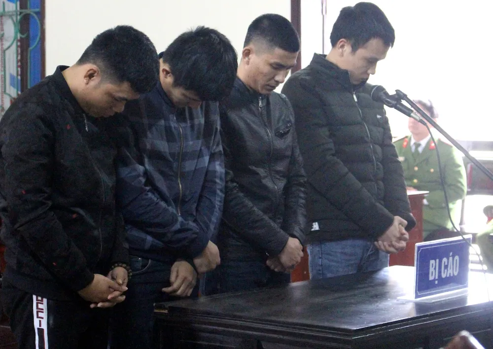 Các bị cáo tại phiên tòa