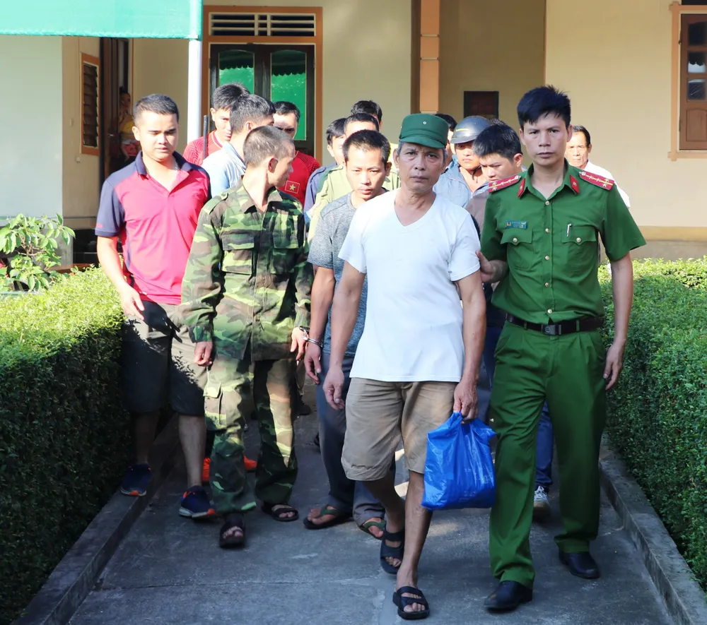 Triệt phá đường dây trộm chó chuyên nghiệp, thu giữ nhiều hung khí ảnh 2