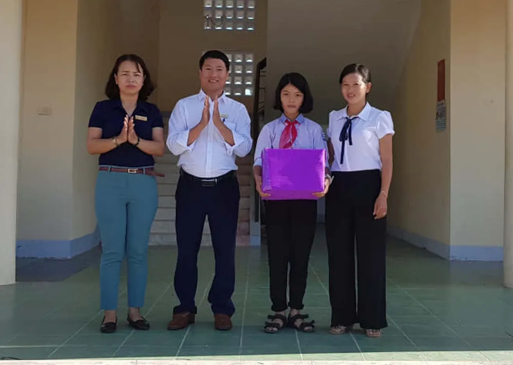 Một học sinh lớp 8 nhặt được 30 triệu đồng tìm người trao trả lại ảnh 1 Một học sinh lớp 8 nhặt được 30 triệu đồng tìm người trao trả lại ảnh 1
