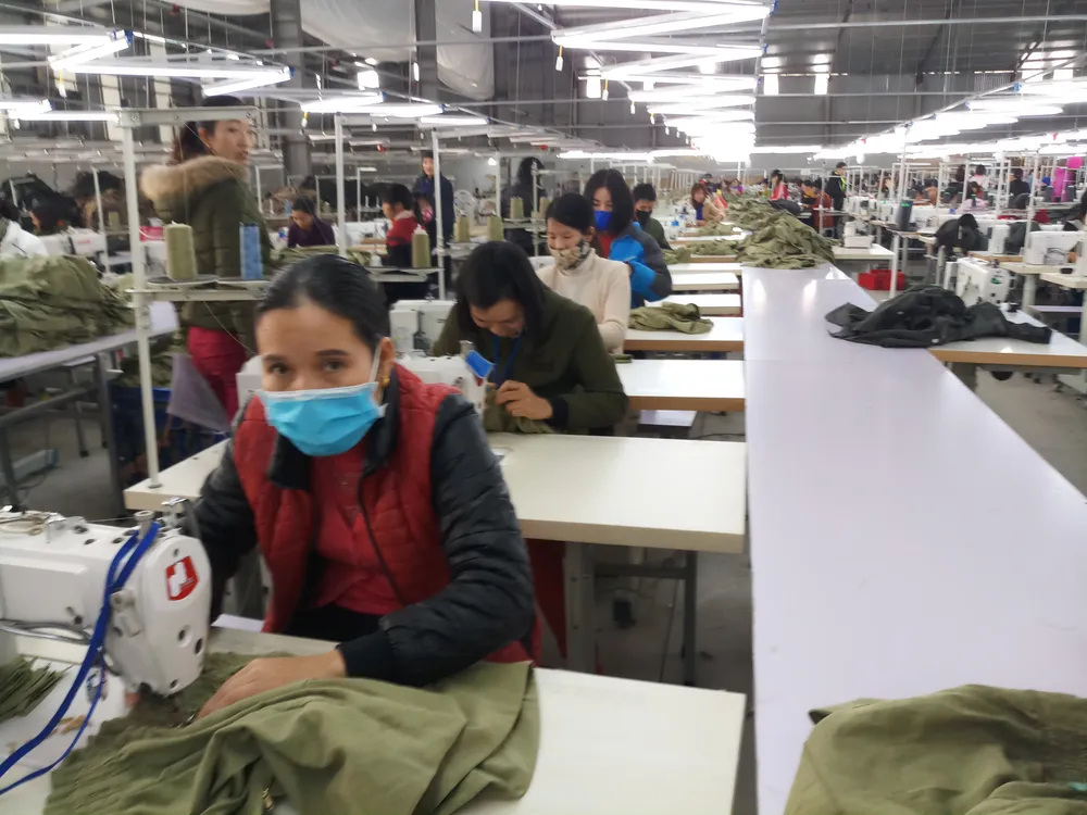Lãnh đạo công ty cam kết trả lương, công nhân trở lại làm việc ảnh 1 Lãnh đạo công ty cam kết trả lương, công nhân trở lại làm việc ảnh 1