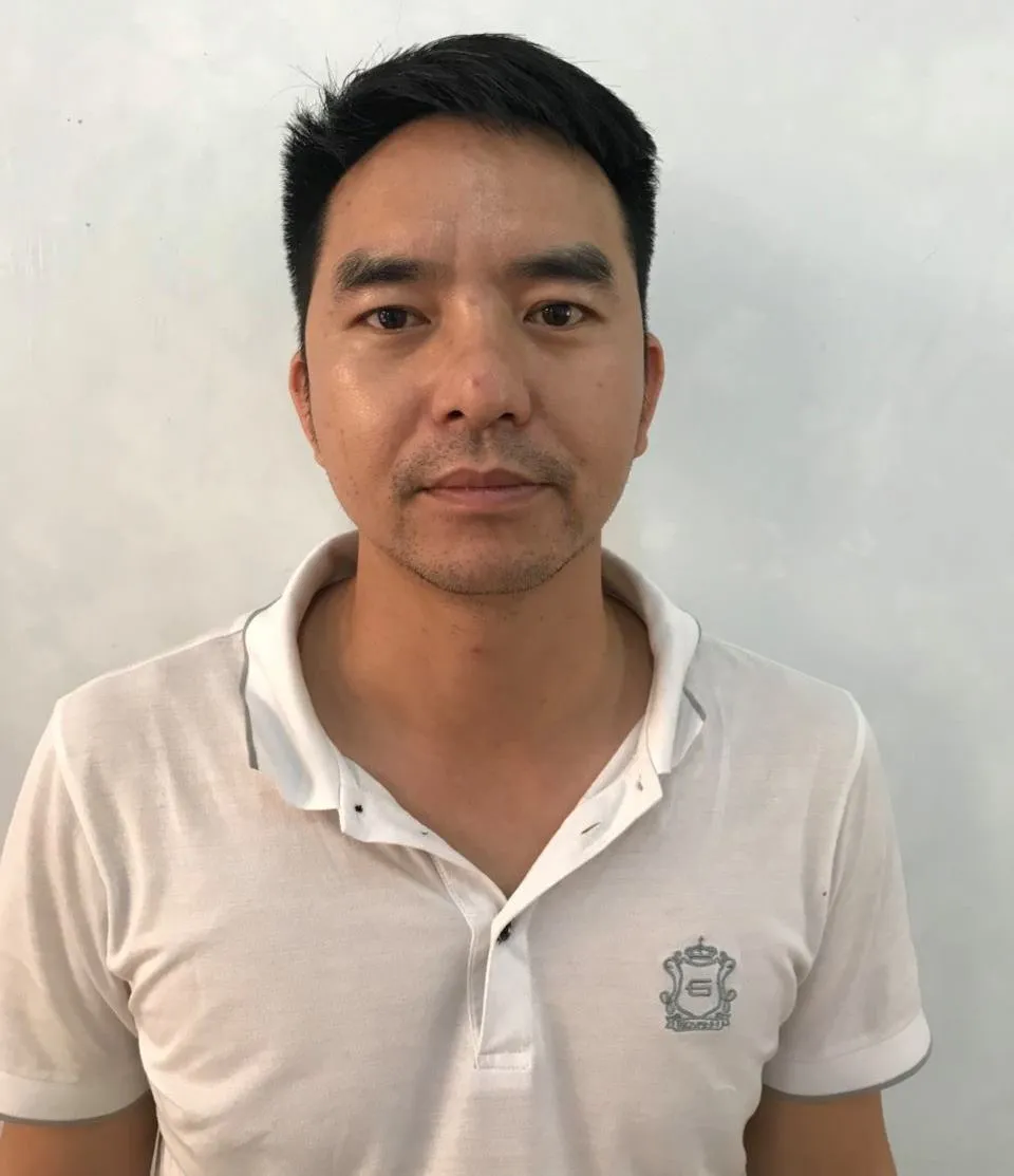 Khởi tố đối tượng dùng súng bắn trưởng thôn bị trọng thương ảnh 1