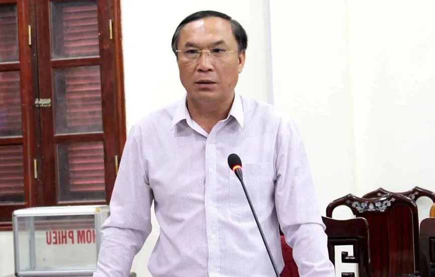 Công bố quyết định bổ nhiệm Trưởng Ban Nội chính và Trưởng Ban Tuyên giáo Hà Tĩnh ảnh 2 Công bố quyết định bổ nhiệm Trưởng Ban Nội chính và Trưởng Ban Tuyên giáo Hà Tĩnh ảnh 2