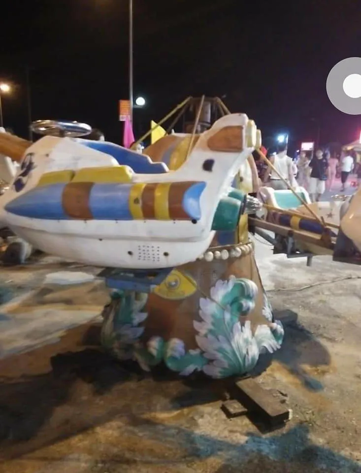 Bị diện giật bất tỉnh khi đang bế con chơi đu quay ảnh 1