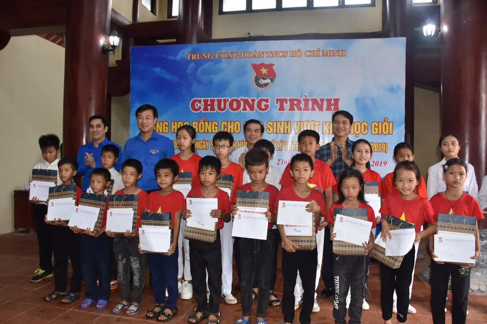 Nhiều hoạt động kỷ niệm ngày sinh Anh hùng liệt sĩ Lý Tự Trọng ảnh 12