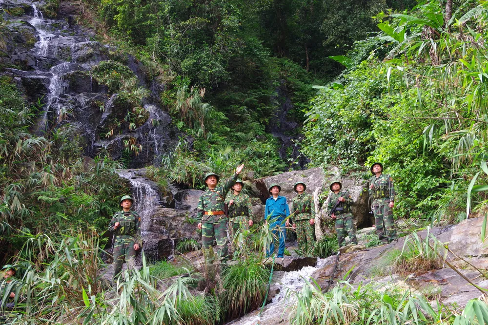 Giữ bình yên cho người dân đón tết ảnh 12