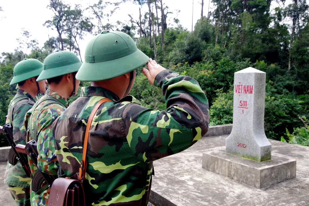 Giữ bình yên cho người dân đón tết ảnh 9