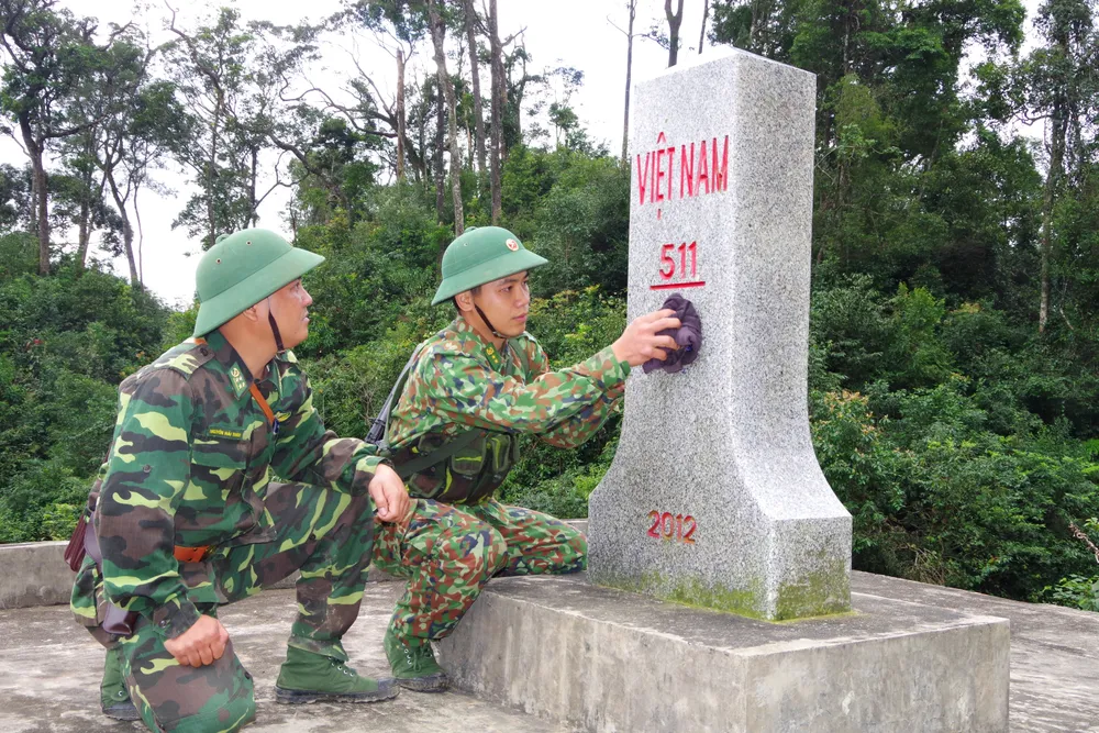 Giữ bình yên cho người dân đón tết ảnh 10