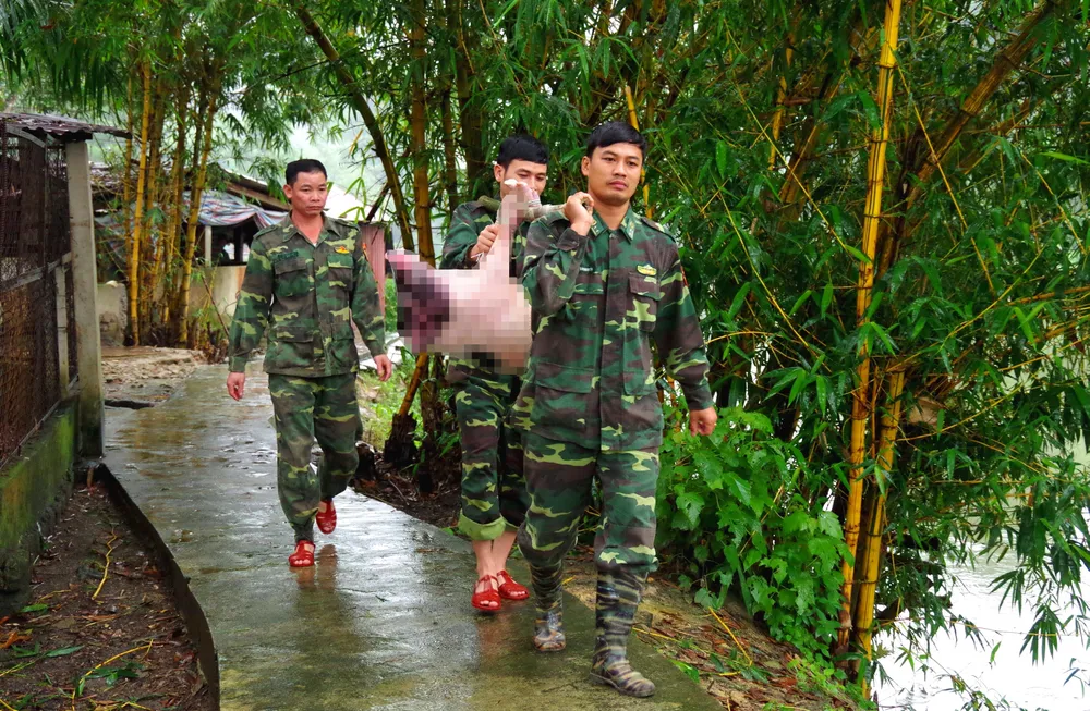 Giữ bình yên cho người dân đón tết ảnh 6