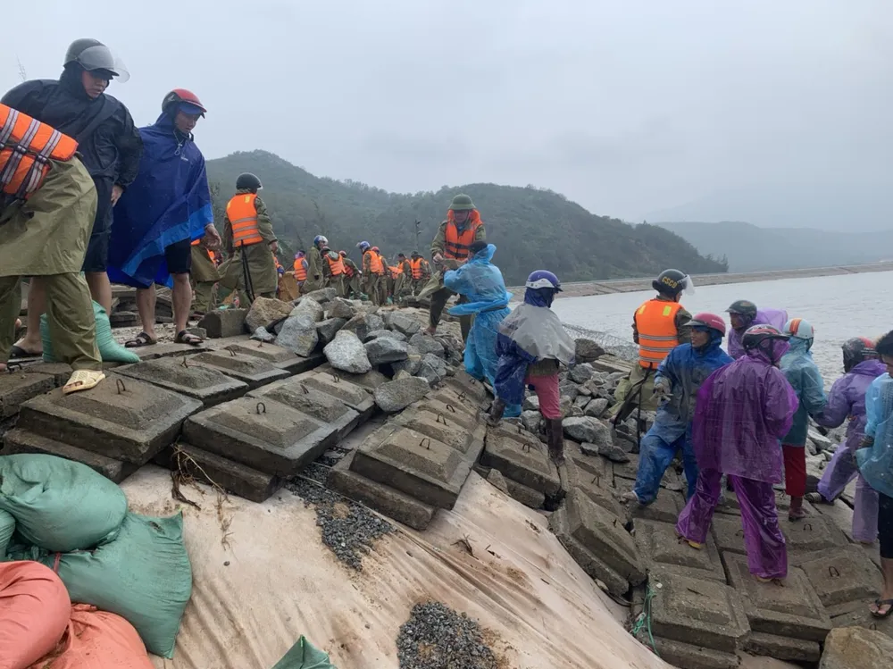 Kè biển bị sạt lở, đứt gãy nghiêm trọng ở Hà Tĩnh ảnh 13 Kè biển bị sạt lở, đứt gãy nghiêm trọng ở Hà Tĩnh ảnh 13
