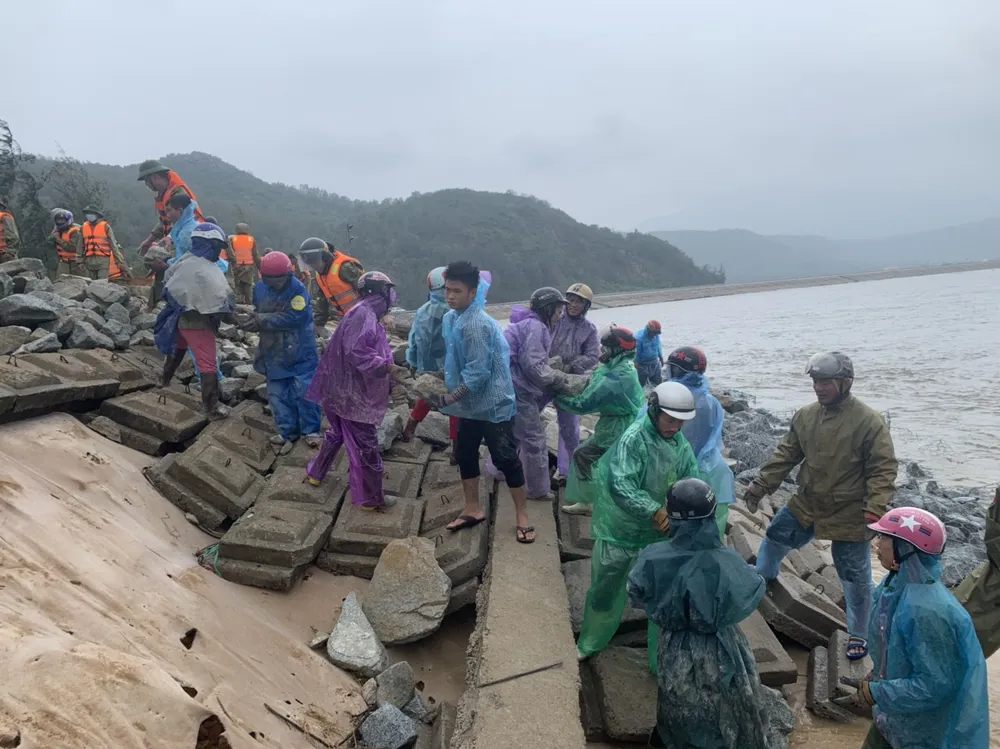 Nỗi lo sạt lở kè biển trong mùa mưa bão tại Hà Tĩnh ảnh 6
